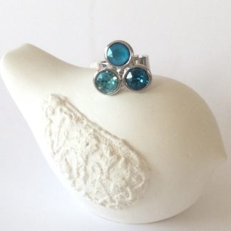 Bague 3 cabochons turquoise Swarovski