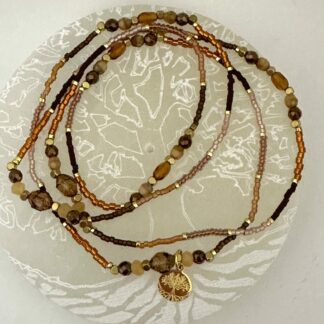 Collier marron cuivré doré arbre de vie